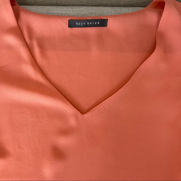 👚Suzy Shier v neck coral tank top👚 - Picture 4 of 5